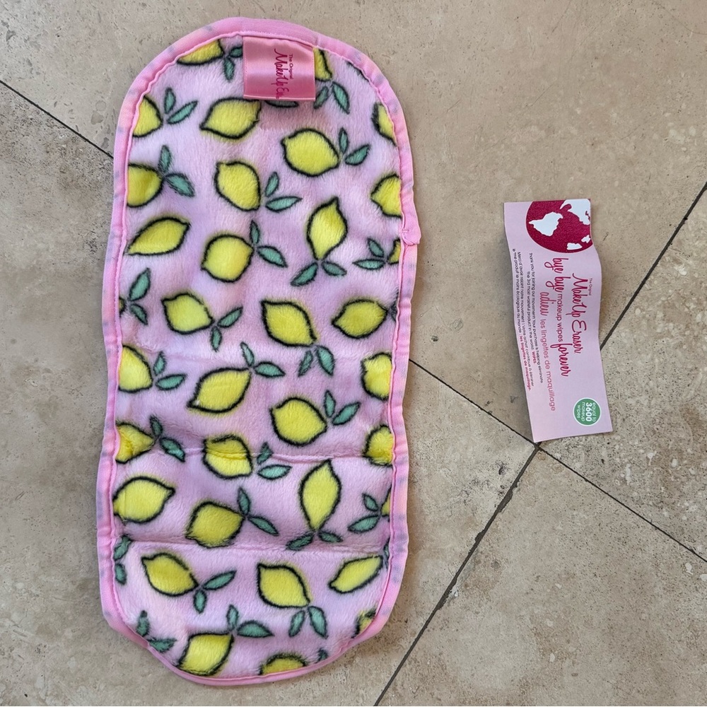 Pink lemonade makeup eraser
